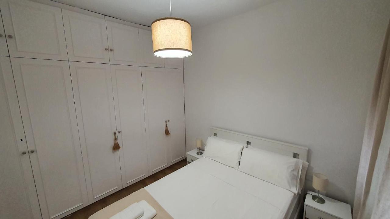 Opening Doors Sagrada Familia Apartment Barcelona Luaran gambar