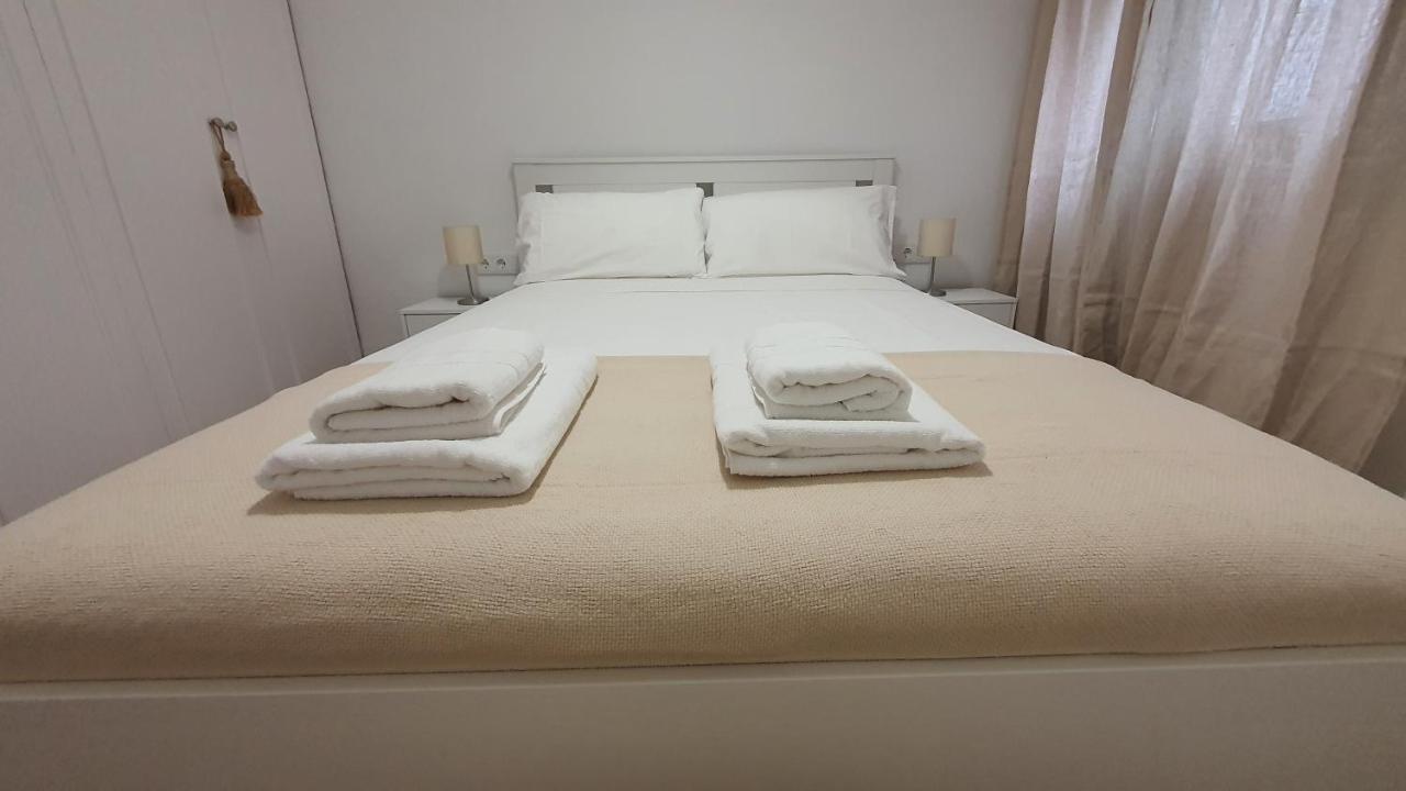 Opening Doors Sagrada Familia Apartment Barcelona Luaran gambar