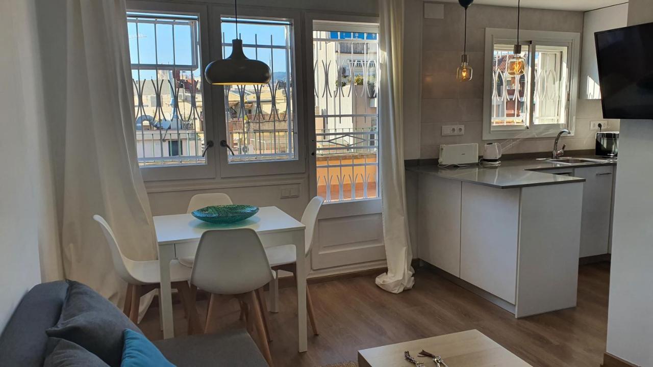 Opening Doors Sagrada Familia Apartment Barcelona Luaran gambar