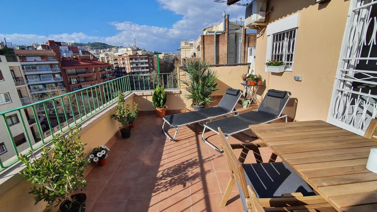 Opening Doors Sagrada Familia Apartment Barcelona Luaran gambar